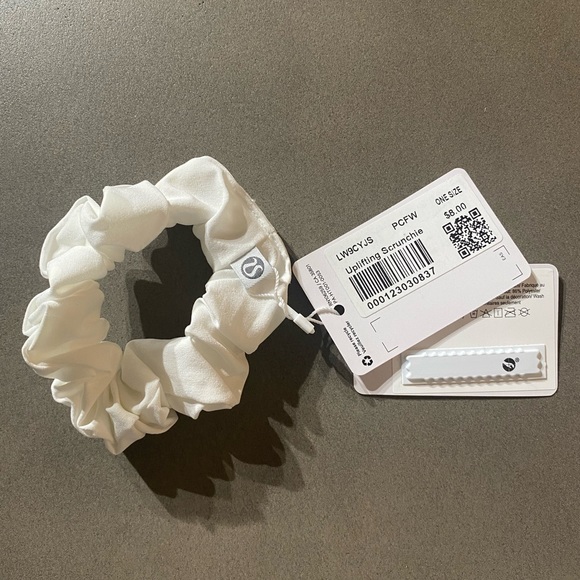 Lululemon Uplifting Scrunchie - Picture 2 of 2